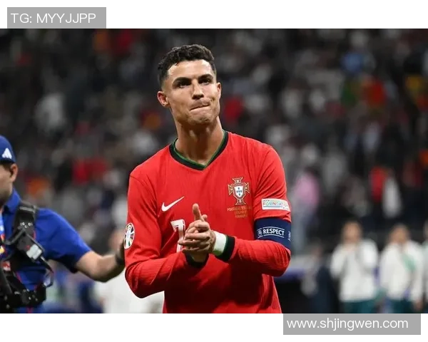 最新出炉美十大足球球星实力排名全面解析与深度观察 最新出炉美十大足球球星实力排名全面解析与深度观察