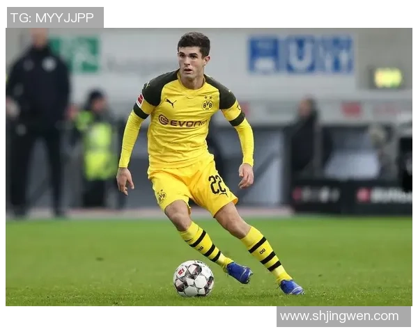 足球球星签名物品拍卖价值分析与市场趋势探讨