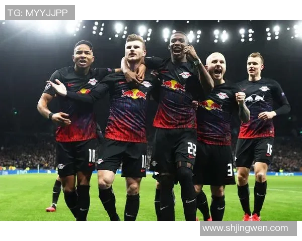 足球监狱球星逆袭记从铁窗到绿茵场的传奇人生